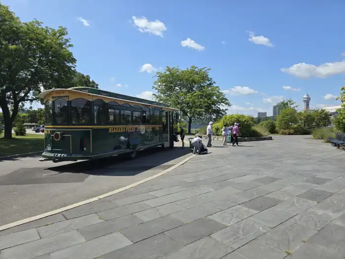 niagara falls trolley