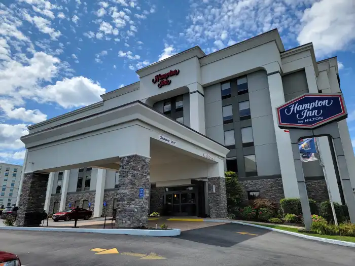 hampton-inn-niagara-falls2 (1)