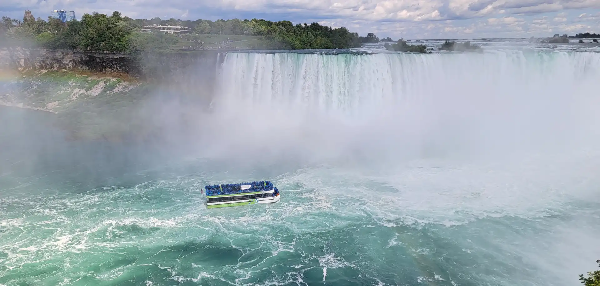 header-pic-niagara-falls-maid-of-the-mist3